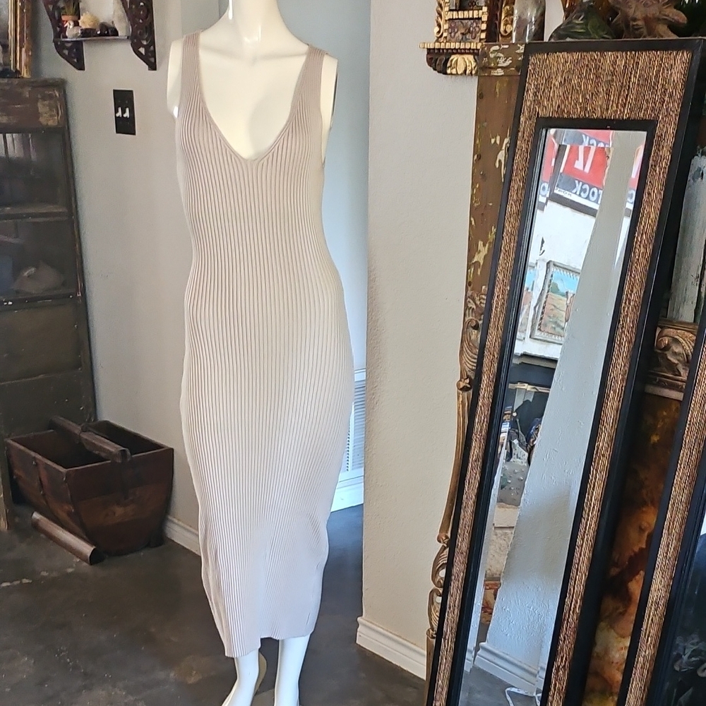 Beige Botany Elegant Light Tan Ribbed Sleeveless Sweater Maxi Dress M